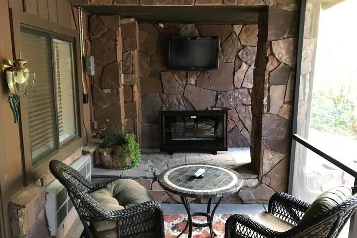 Oak Creek Terrace Resort