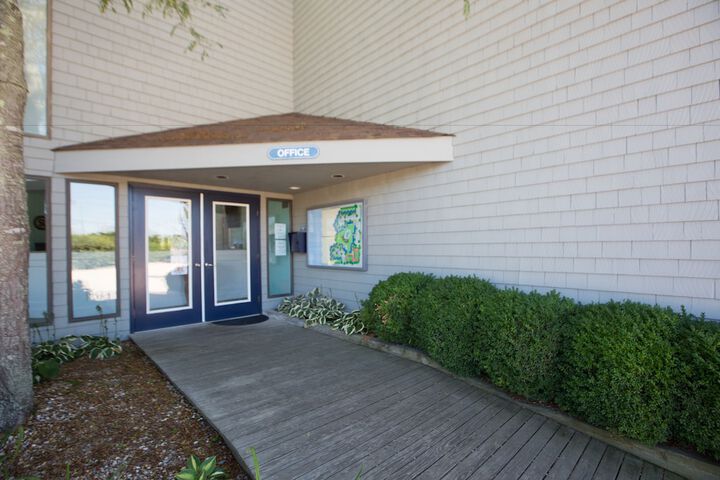 The Surf Club