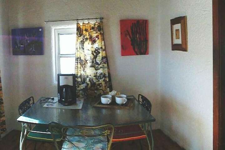Room 142 of 286