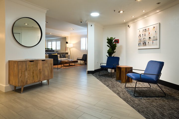 Hotel Interior 10 of 45