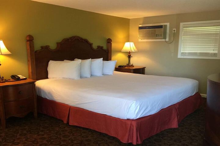 Room 17 of 21