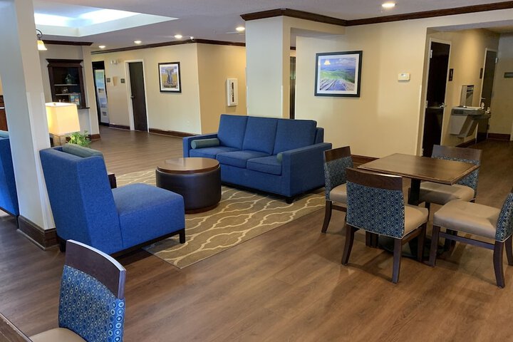 Hotel Interior 10 of 35