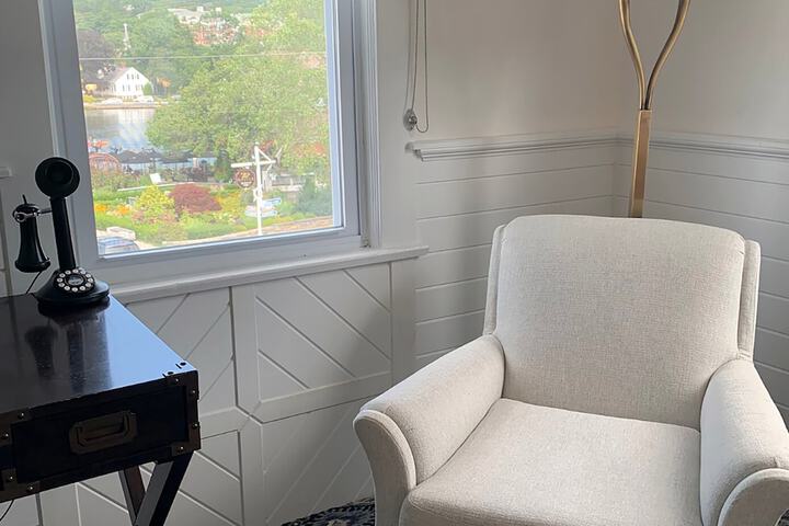 Room 40 of 78