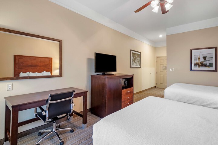 Room 11 of 39
