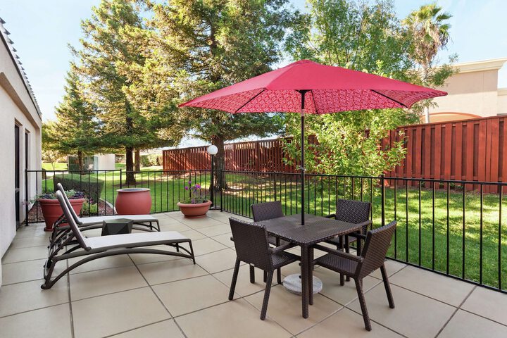 Property Grounds 27 of 27