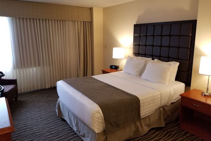 Room 34 of 111