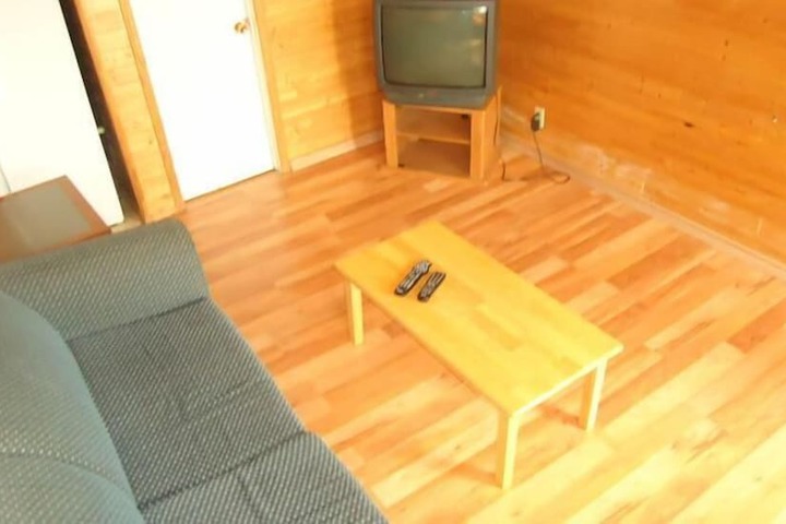 Room 25 of 41