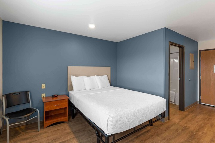 Room 14 of 19