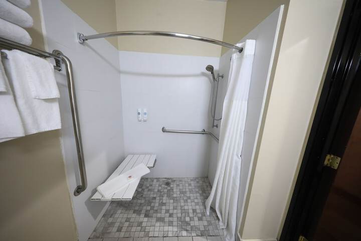 Comfort Inn & Suites Hutchinson