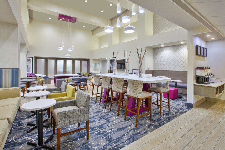 Hotel Interior 4 of 22