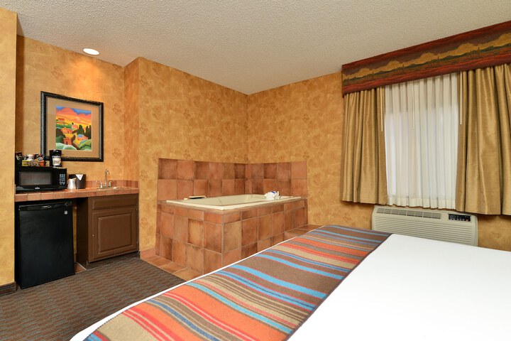 Room 13 of 43