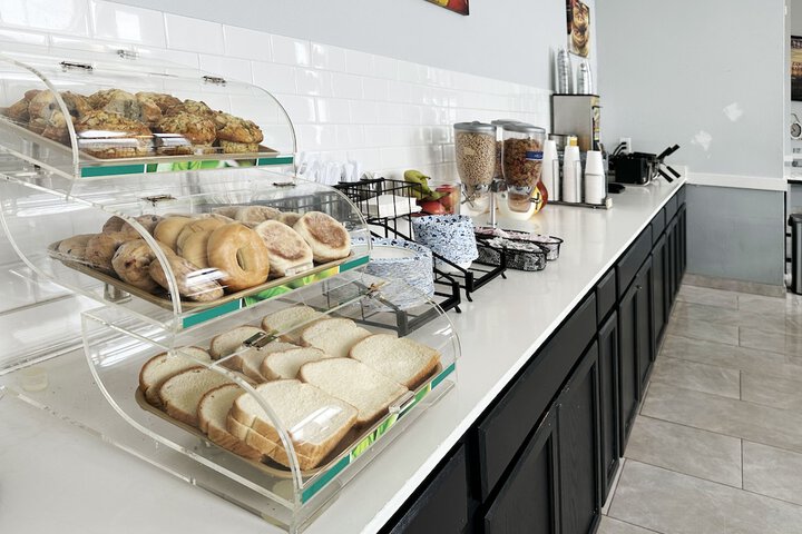 BayVue Hotel Resort and Suites