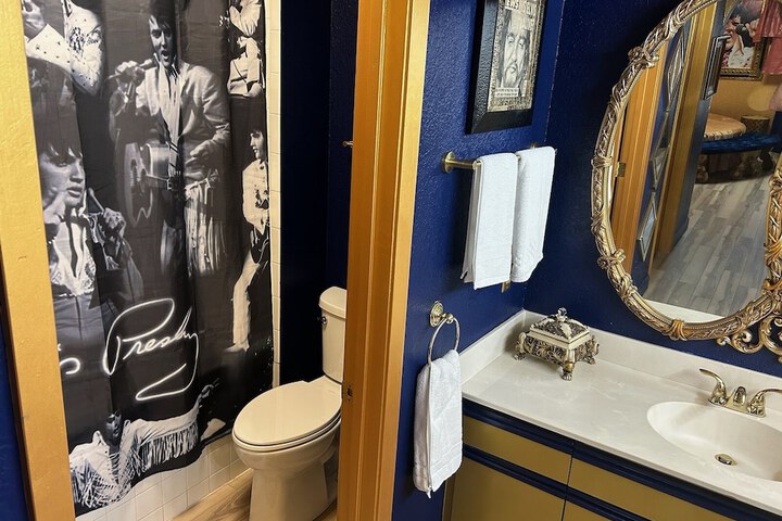 Room 32 of 88