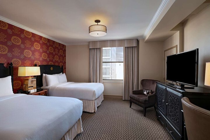 Room 30 of 47