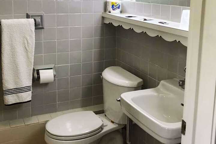 Room 55 of 111