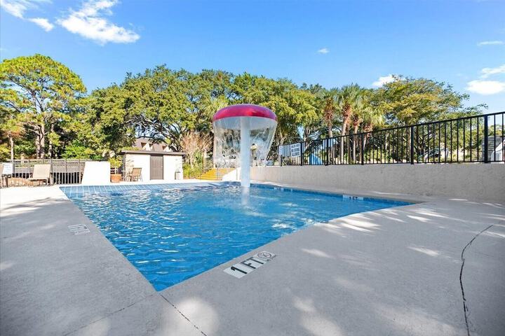 Pool 7 of 51