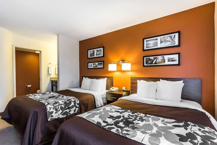 Room 31 of 61