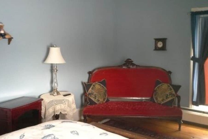 The Fox and the Grapes Bed & Breakfast