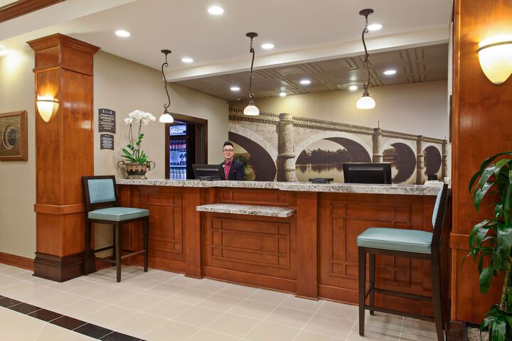 Staybridge Suites Lake Forest by IHG
