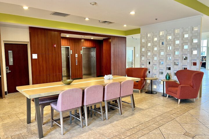 Holiday Inn Toledo-Maumee (I-80 / 90) by IHG