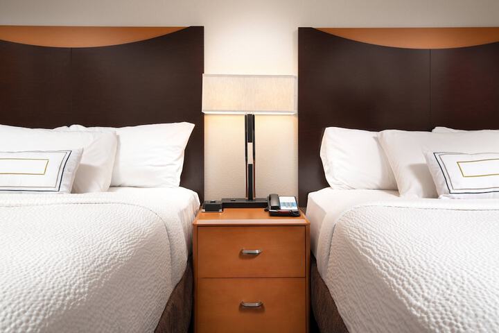 Room 15 of 30