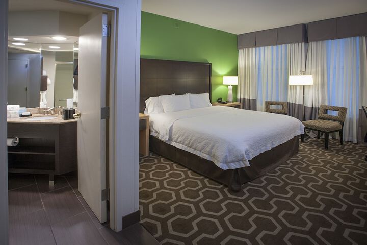 Room 13 of 108