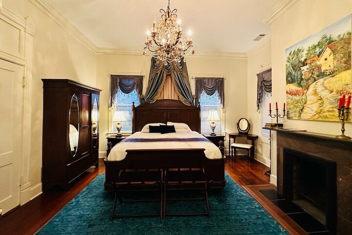 Room 10 of 47