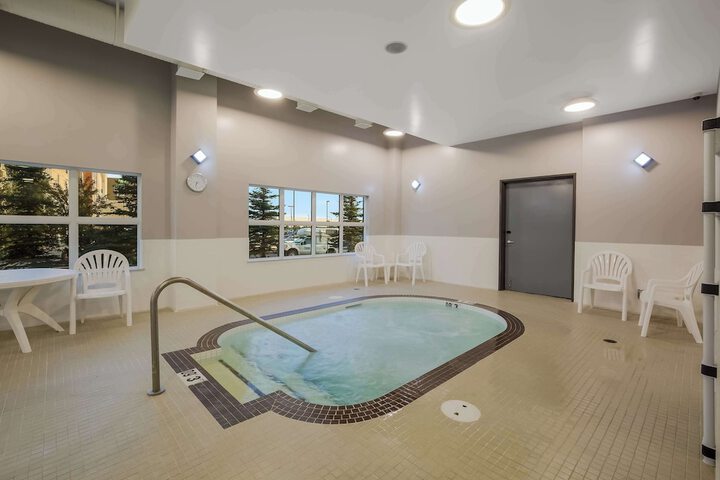 Pool 10 of 88