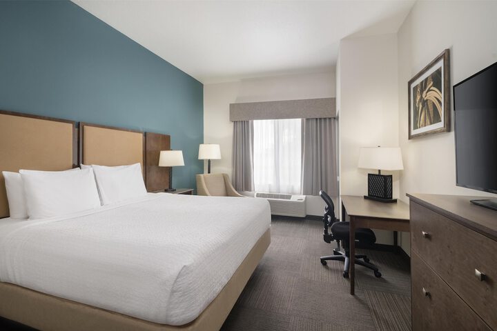 Best Western Plus Frontier Inn
