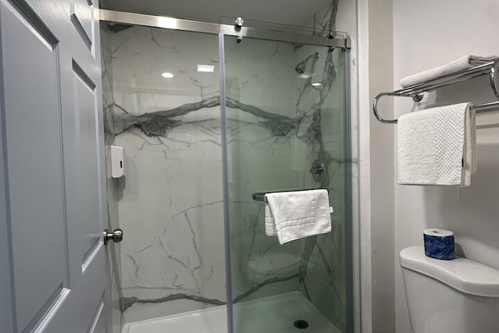 Room 19 of 71