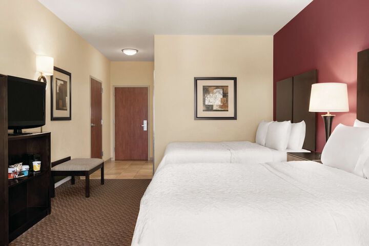 Hampton Inn & Suites Enid