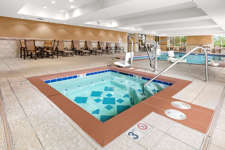 Hampton Inn & Suites Fairbanks
