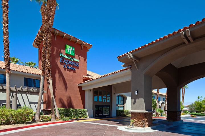 Holiday Inn Express & Suites Rancho Mirage - Palm Spgs Area by IHG