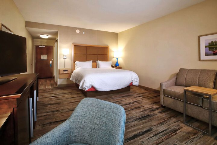 Hampton Inn & Suites Baltimore / Aberdeen