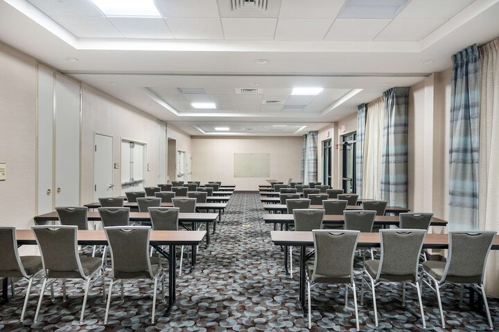 Homewood Suites by Hilton Fayetteville