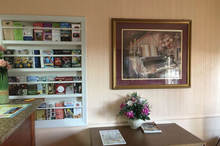 Hotel Interior 12 of 39