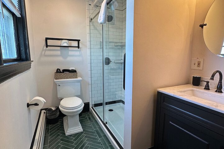 Room 103 of 167