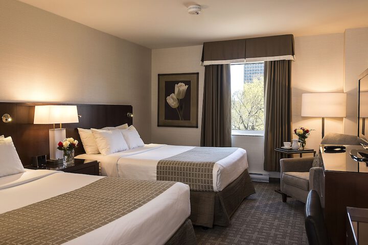 Lord Elgin Hotel