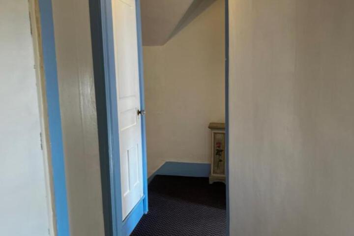 Claddagh Motel & Suites