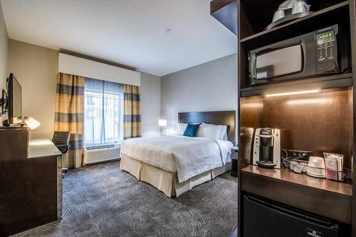 Room 16 of 43