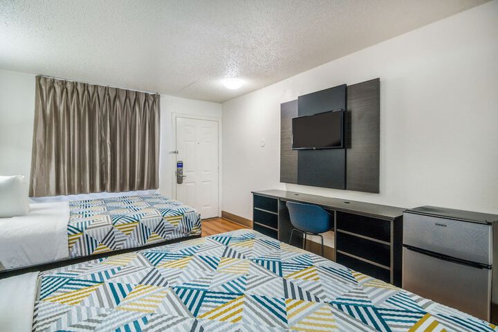 Room 21 of 45