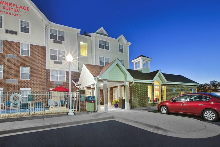 Hotel 2 of 19