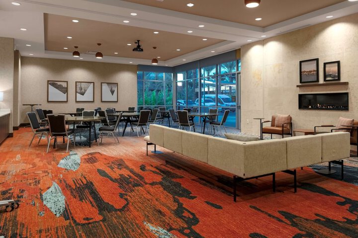 Hilton Garden Inn Chandler Downtown