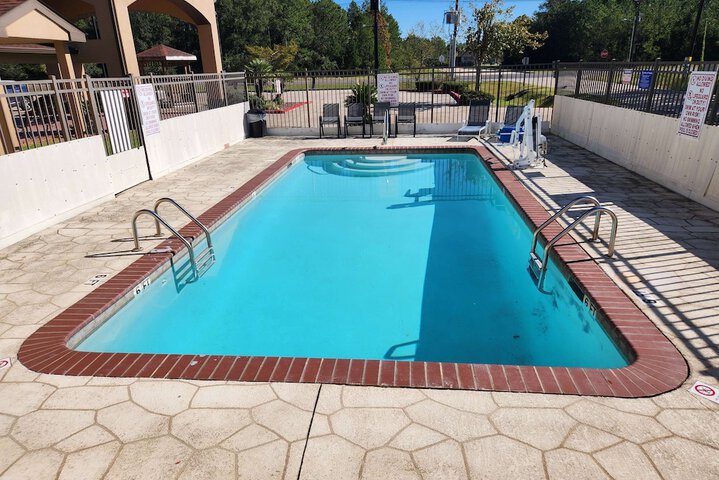 Pool 3 of 42