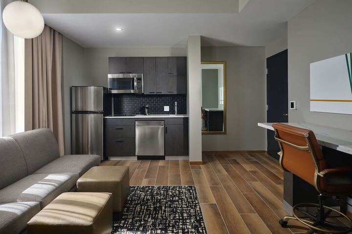 Room 31 of 52