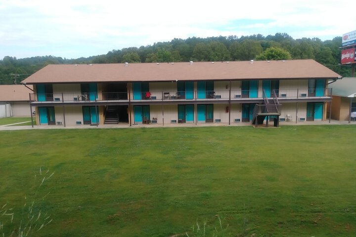 Blue Ridge Rustic Inn