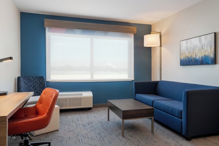 Holiday Inn Express & Suites Linden – Newark South by IHG