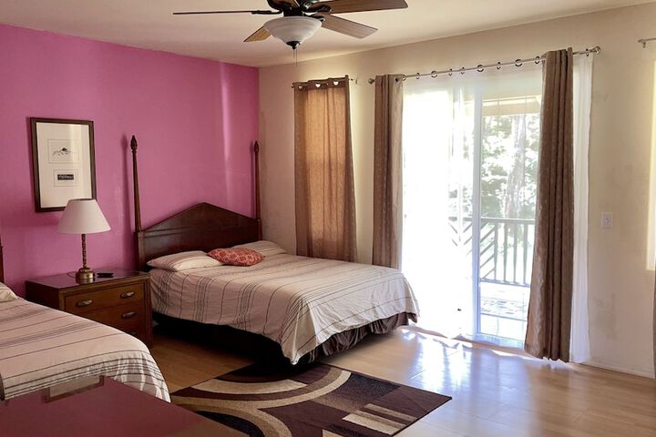 Room 20 of 74