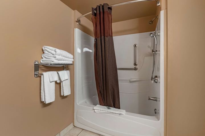 Room 14 of 29