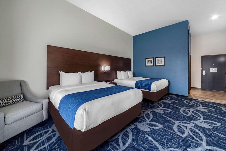 Room 21 of 35